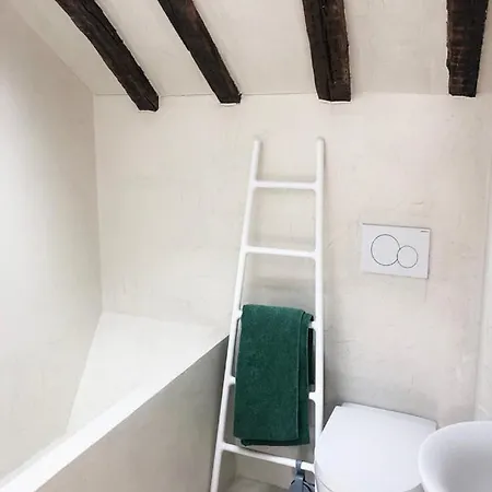 Belvedere Chic Loft View Apartment